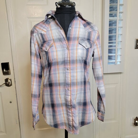 Wrangler Women’s Western Plaid Pearl Snap Shirt Size S | Long Sleeve Rodeo - Picture 2 of 12